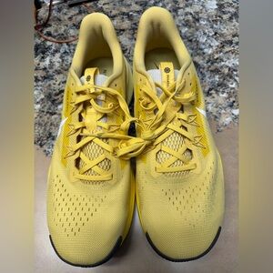 Nike men’s 14 Pegasus trail 5 running shoe- no box- customer return